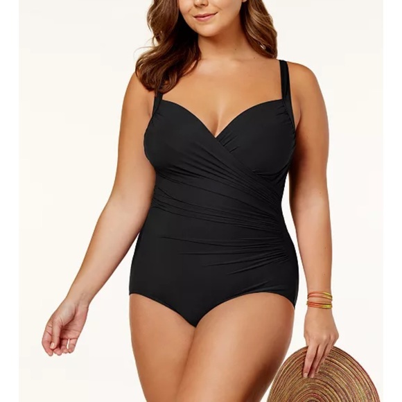 Miraclesuit
Plus Size Sanibel One Piece Swimsuit - Picture 3 of 16